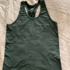 Athleta camo tank